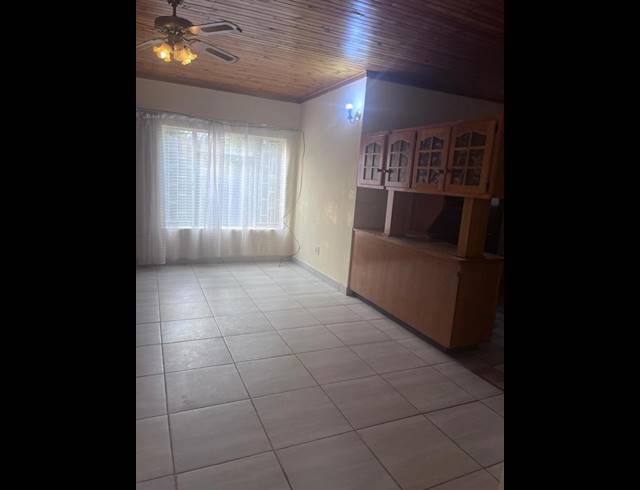 4 BEDROOM PROPERTY TO RENT IN RIVIERA PARK